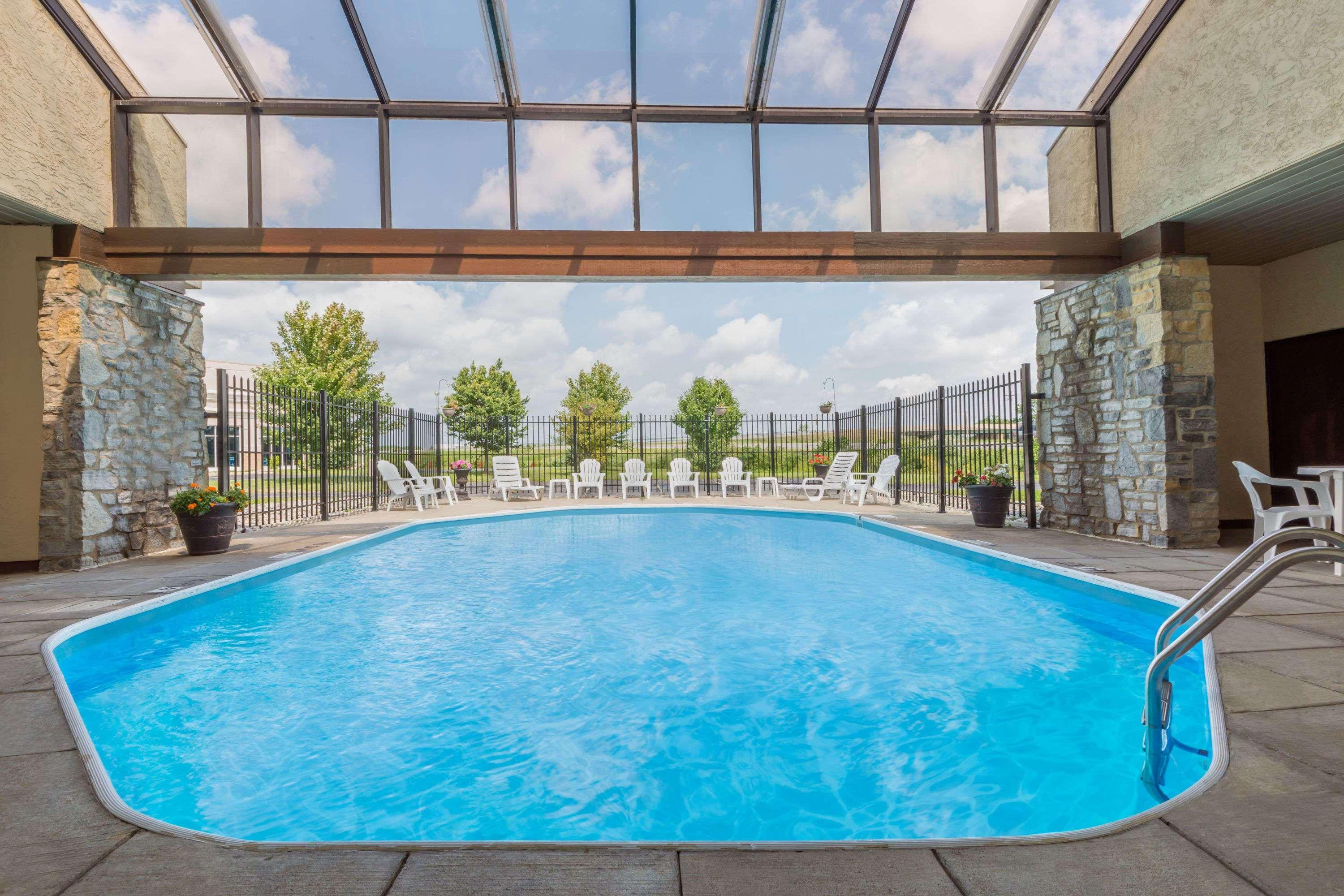 Days Inn By Wyndham Maumee/Toledo Exterior foto